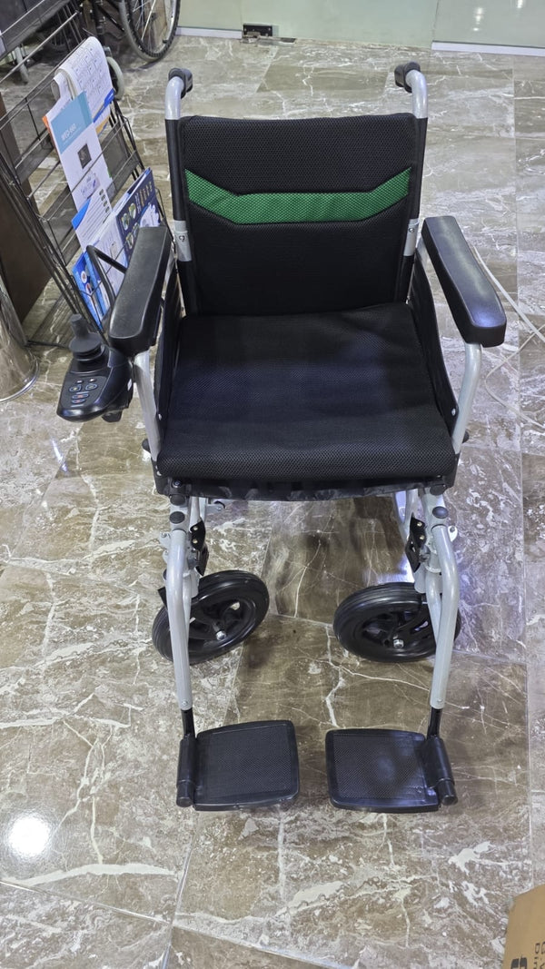 Electric wheelchair, fully automatic